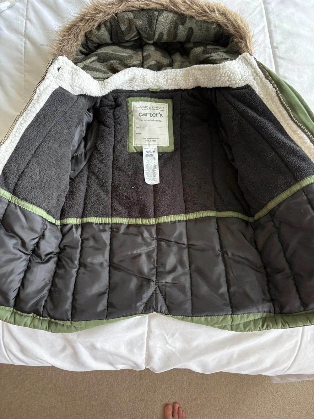 Carter's Olive Green Hooded Puffer Jacket with Faux Fur Trim size 5/6